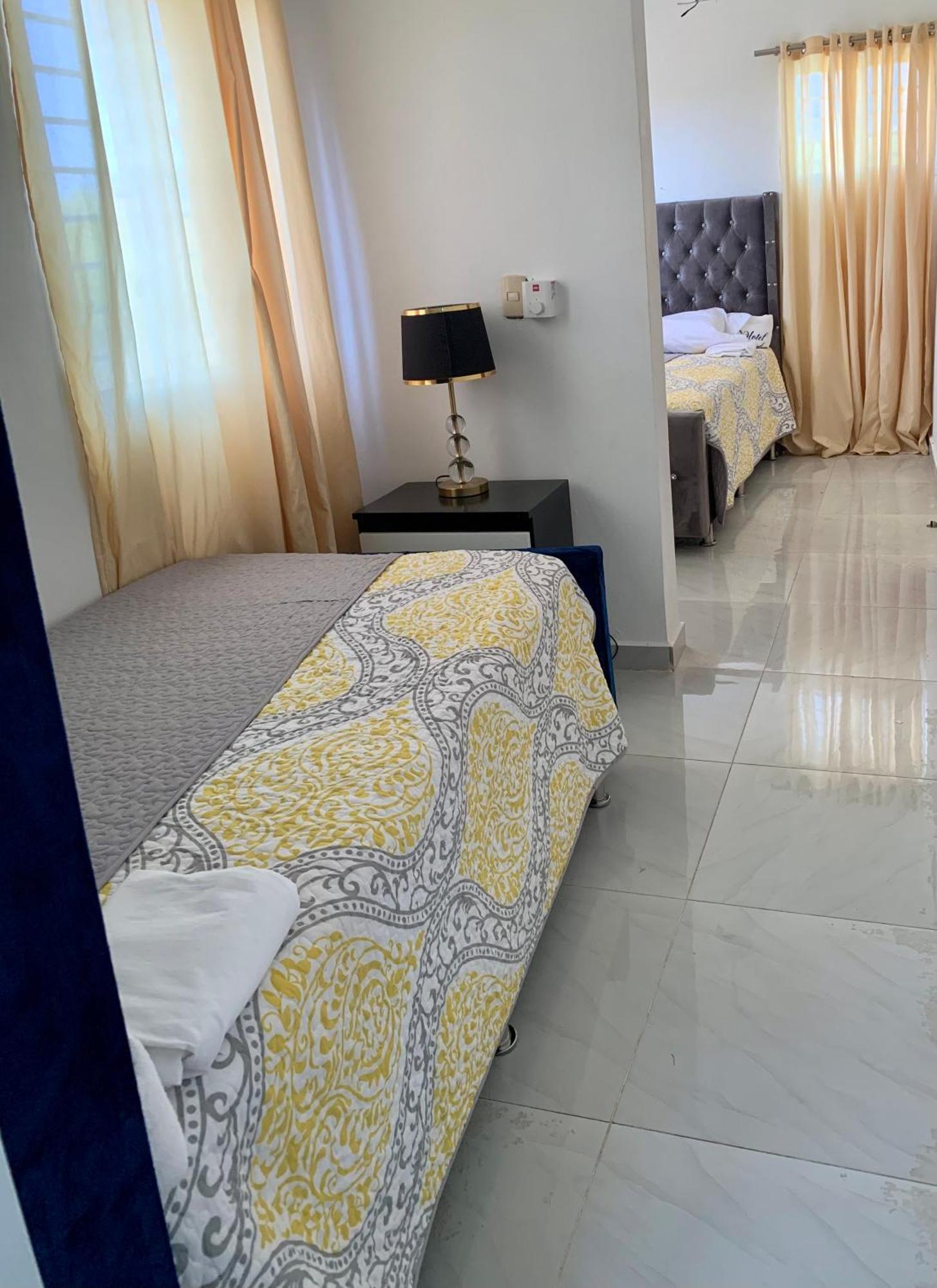 Madome Aparta Hotel เปเดร์นาเลส ภายนอก รูปภาพ