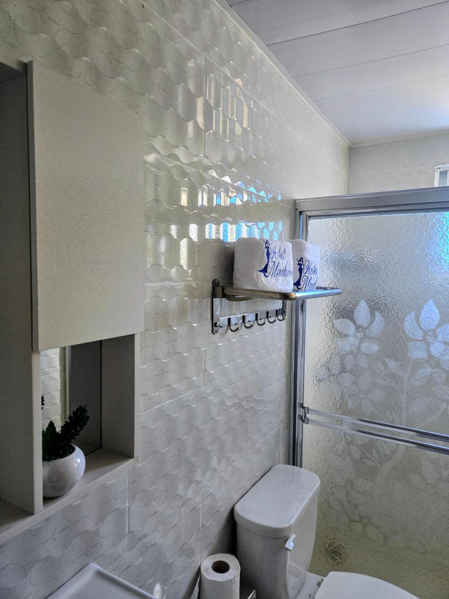 Madome Aparta Hotel เปเดร์นาเลส ภายนอก รูปภาพ